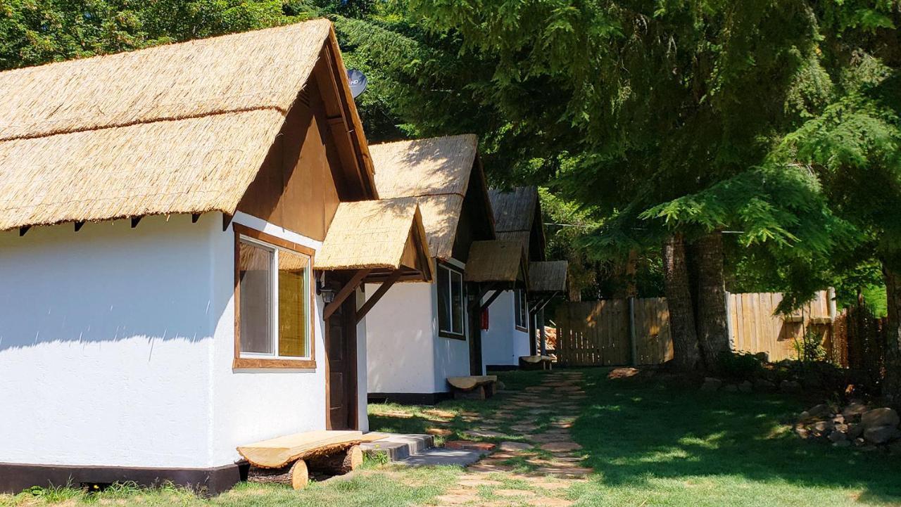 Paradise Village Ashford Esterno foto