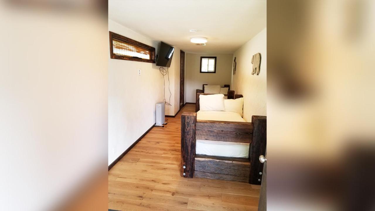 Paradise Village Ashford Esterno foto