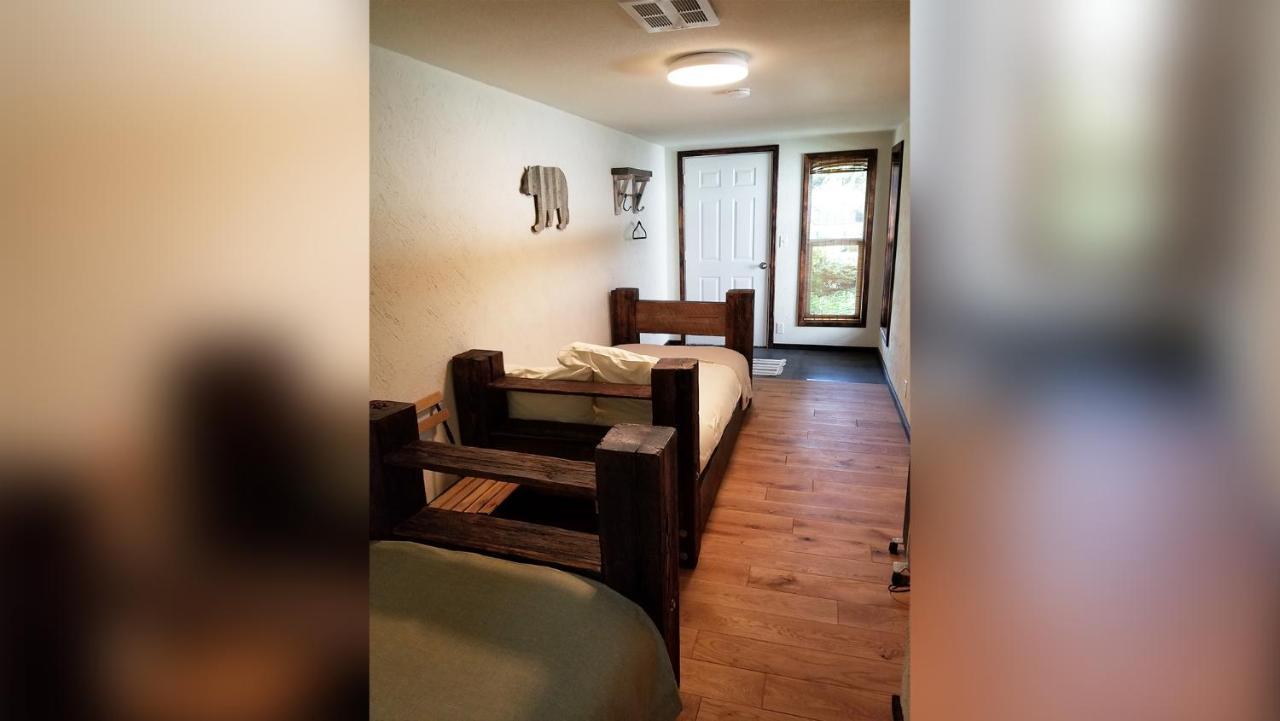 Paradise Village Ashford Esterno foto